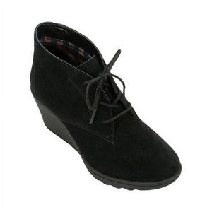 White Mountain “Kahlua” black suede ankle wedge booties